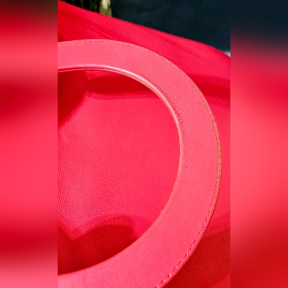 ❌SOLD❌ 💗 Diorissmo Bullcalf 💗 - Picture 7 of 16